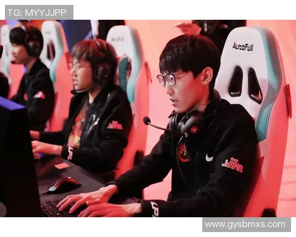 CSGO战术解析:深入探讨FPX如何成功反击对手的策略与执行 CSGO战术解析:深入探讨FPX如何成功反击对手的策略与执行