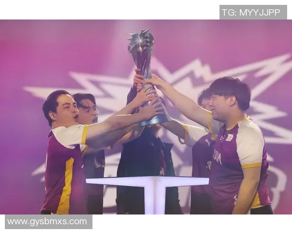 V5战队在世界冠军杯积分榜上以94分稳居第一位置展现强大实力 V5战队在世界冠军杯积分榜上以94分稳居第一位置展现强大实力